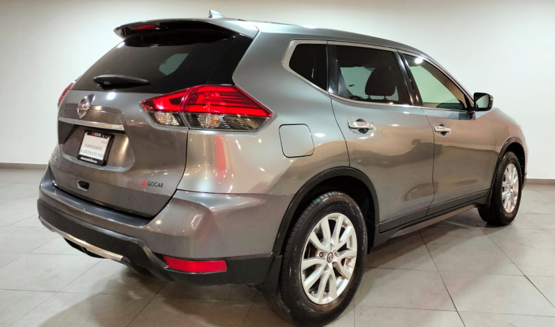 Nissan X-Trail  5 pts. Sense, TA, CD, 5 pas., RA-17 (línea anterior) 2019